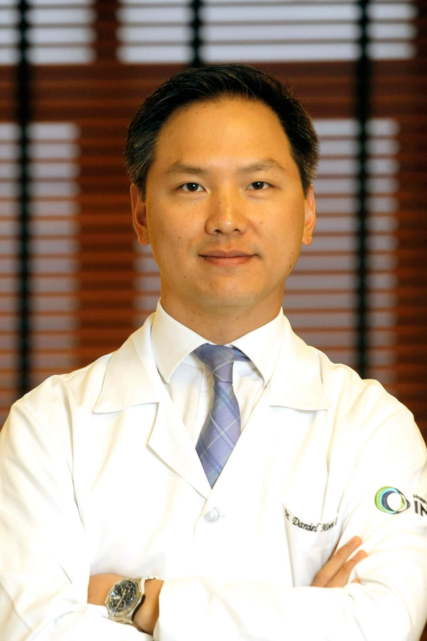 Dr. Daniel Moon Lee Dr. Daniel Moon Lee