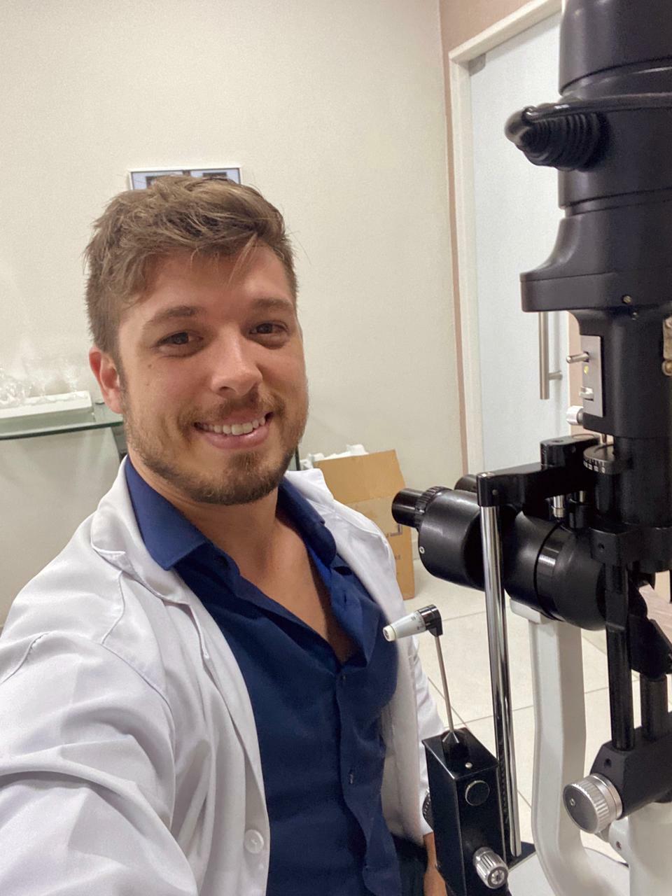 Dr. Flávio Ribeiro Alves Silva