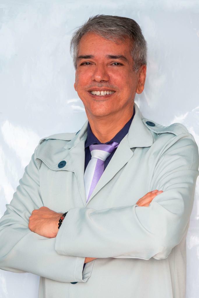 Dr. Marcelo Cesar Mahon e Silva